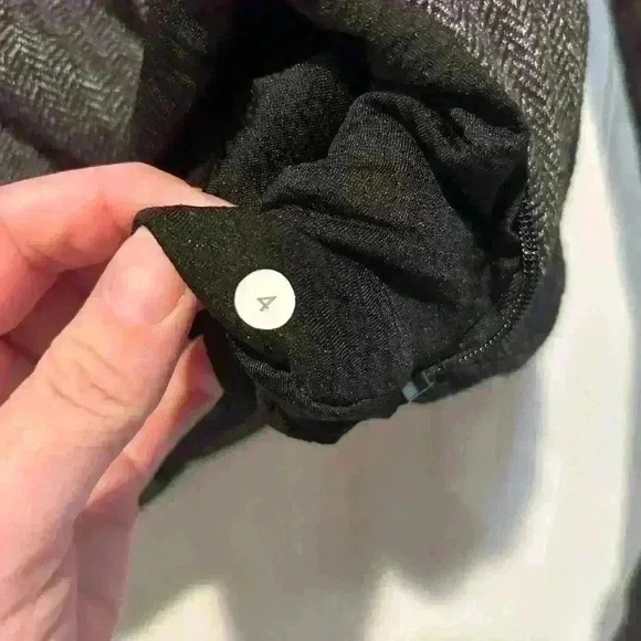 Lululemon think fast herringbone pullover 1/4 zip top sz 4. Athletic athleisure - Picture 6 of 12